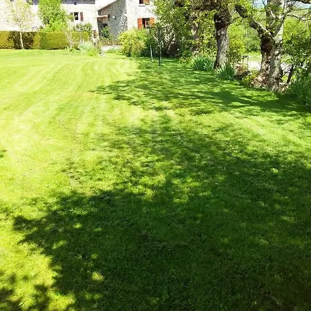 Maison De Charme Avec Jardin A Cubelles, Ideale En Famille