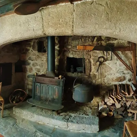 Hébergement de vacances Maison De 3 Avec Jardin Clos Et Wifi A *