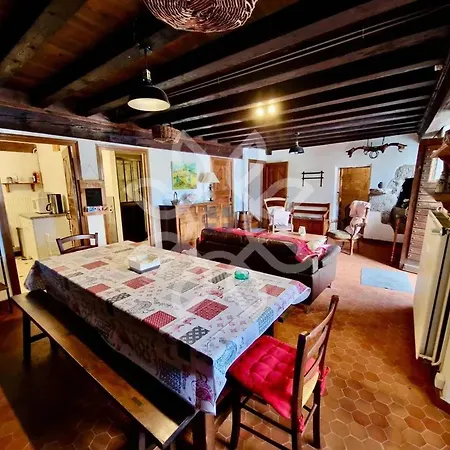 Maison De Charme Avec Jardin A Cubelles, Ideale En Famille